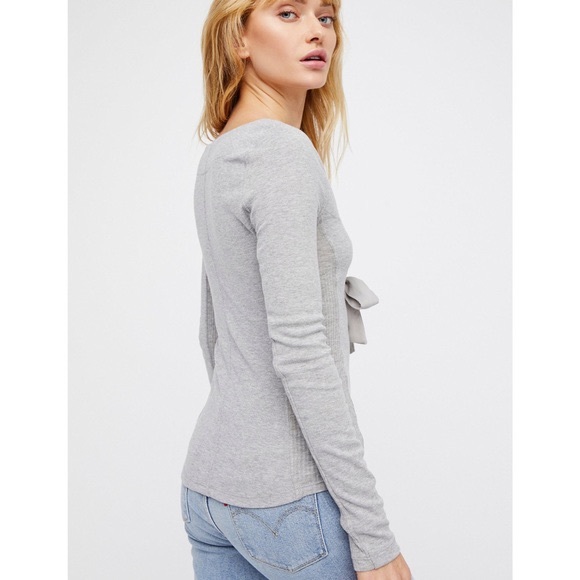 FREE PEOPLE KNIT LONG SLEEVE TOP LACE UP FRONT M - Picture 6 of 15